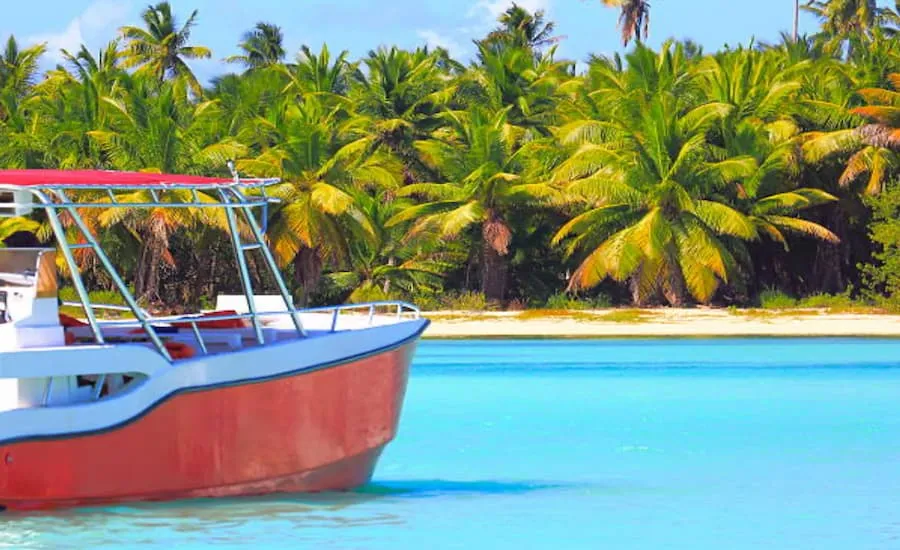 Saona Island: location and how to get there 2 speedboat to saona island